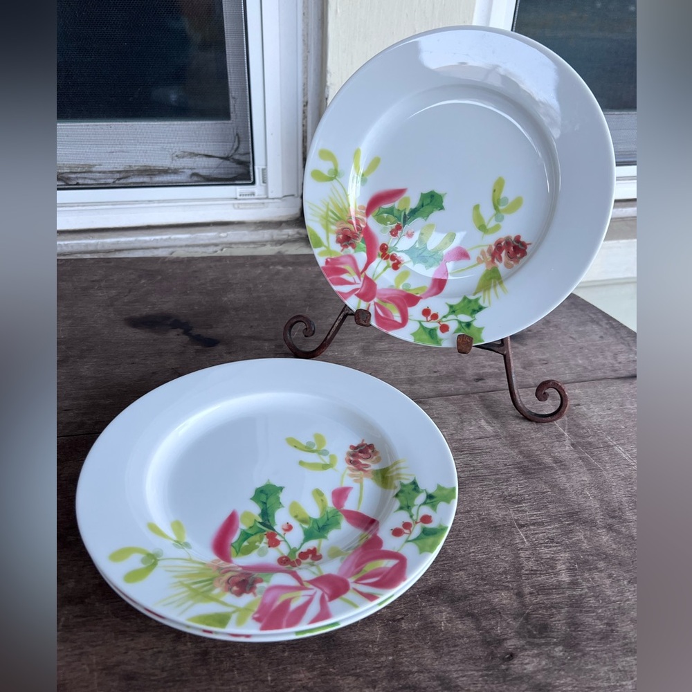 Paula Deen White Dinnerware Christmas Wreath Salad Dessert Appetizer Plates